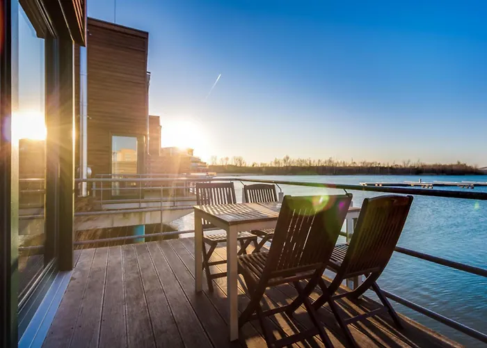 Lagovida Hafenhaus A Am Stoermthaler * グロースペスナ